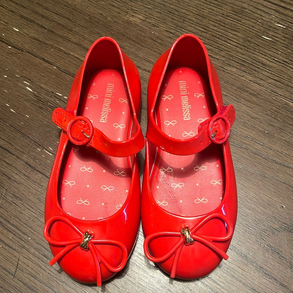 Mini Melissa’s size 9c